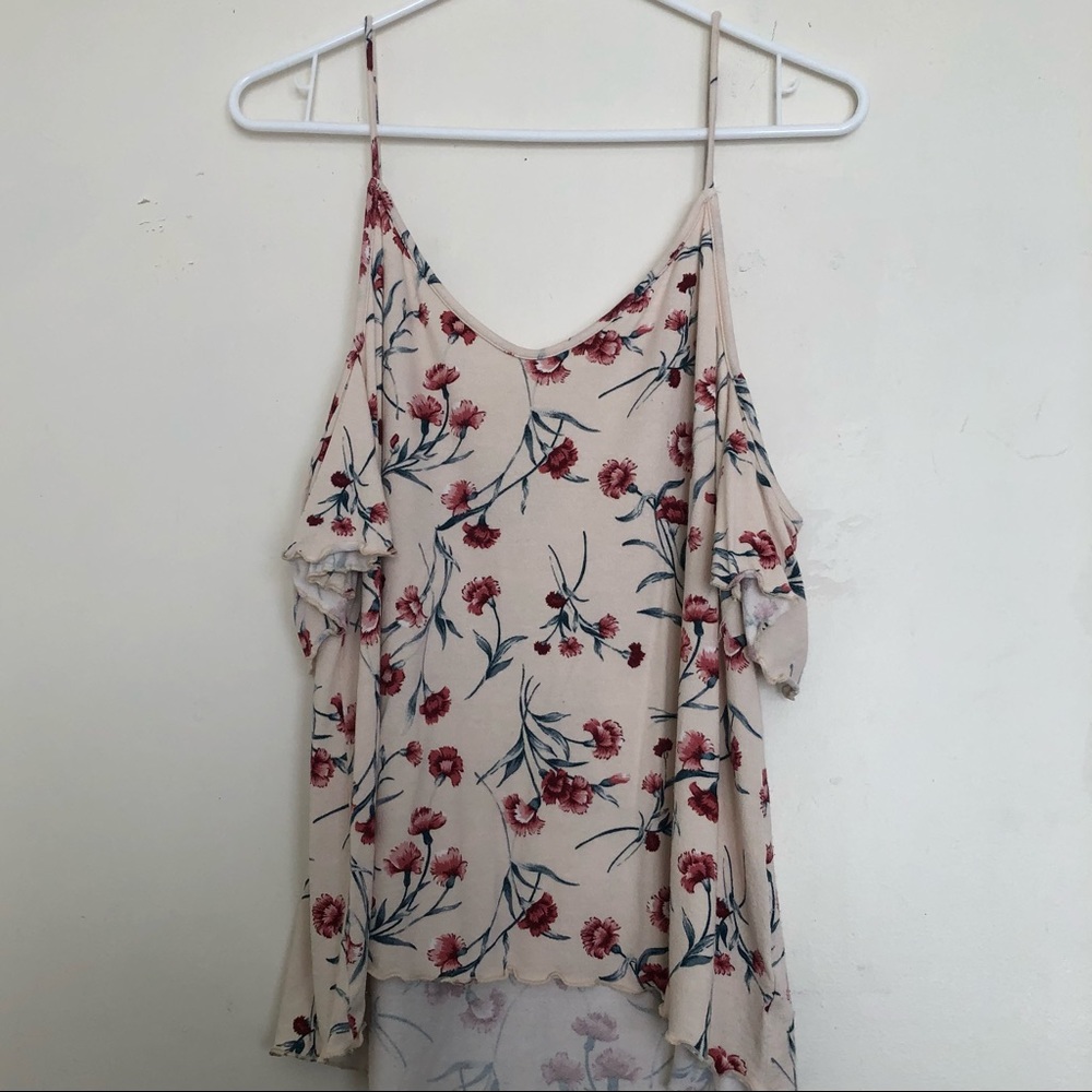 American Eagle cold shoulder floral top